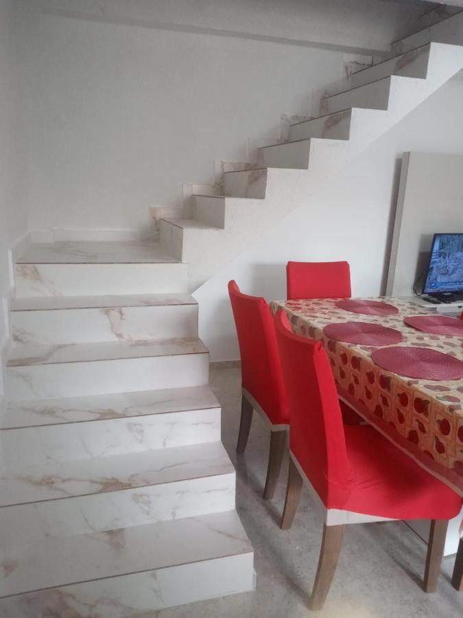 Apartamento Duplex Mobiliado Em Sao Pedro Da Aldeia Exterior photo